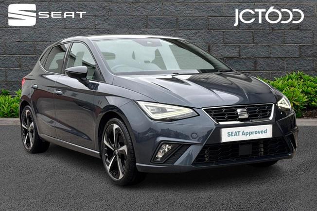 SEAT Ibiza Photo 1