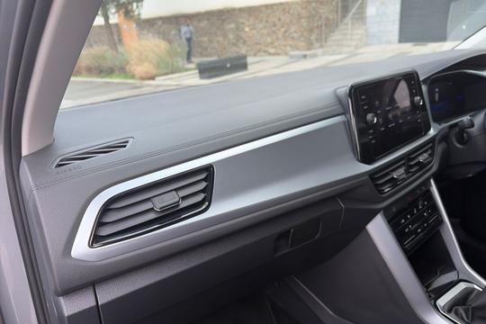 Volkswagen T-roc Photo autoimg-8a224fdc99daa09cbdc626577727efea21c3bab8.jpg