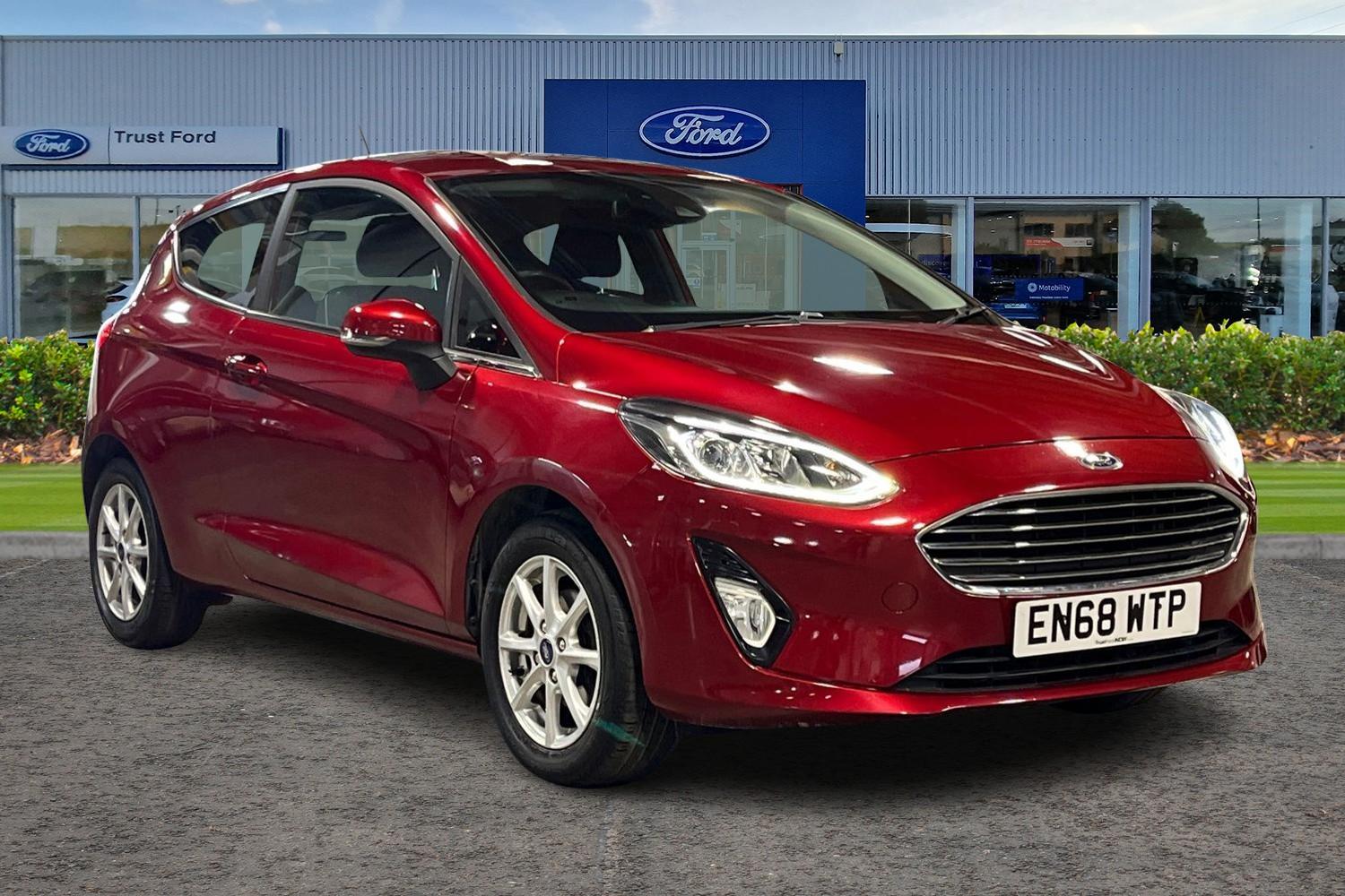 Ford FIESTA Photo 0