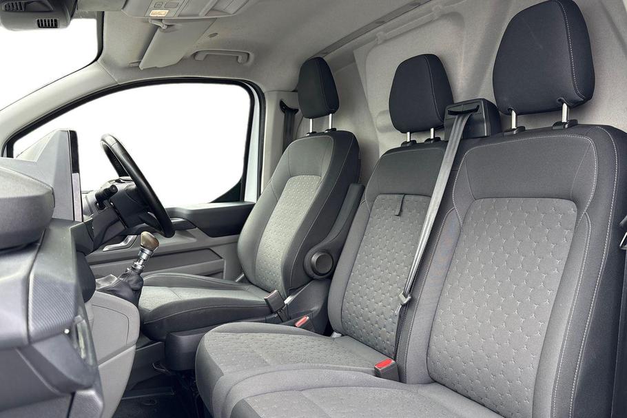 Used Ford TRANSIT CUSTOM DS24ZYO 10