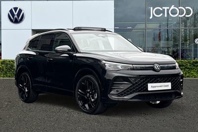 2025 VOLKSWAGEN Tiguan 2.0 TDI R-Line SUV 5dr Diesel DSG Euro 6 (s/s) (150 ps) at JCT600