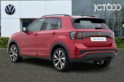 VOLKSWAGEN T-Cross Photo 3