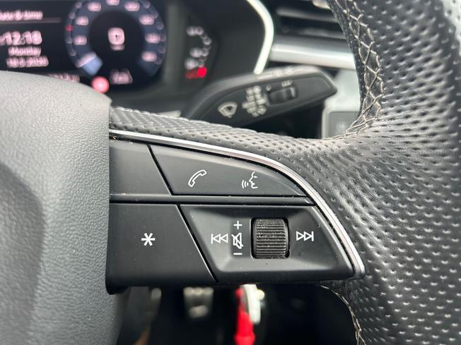 Audi Q3 Photo 17