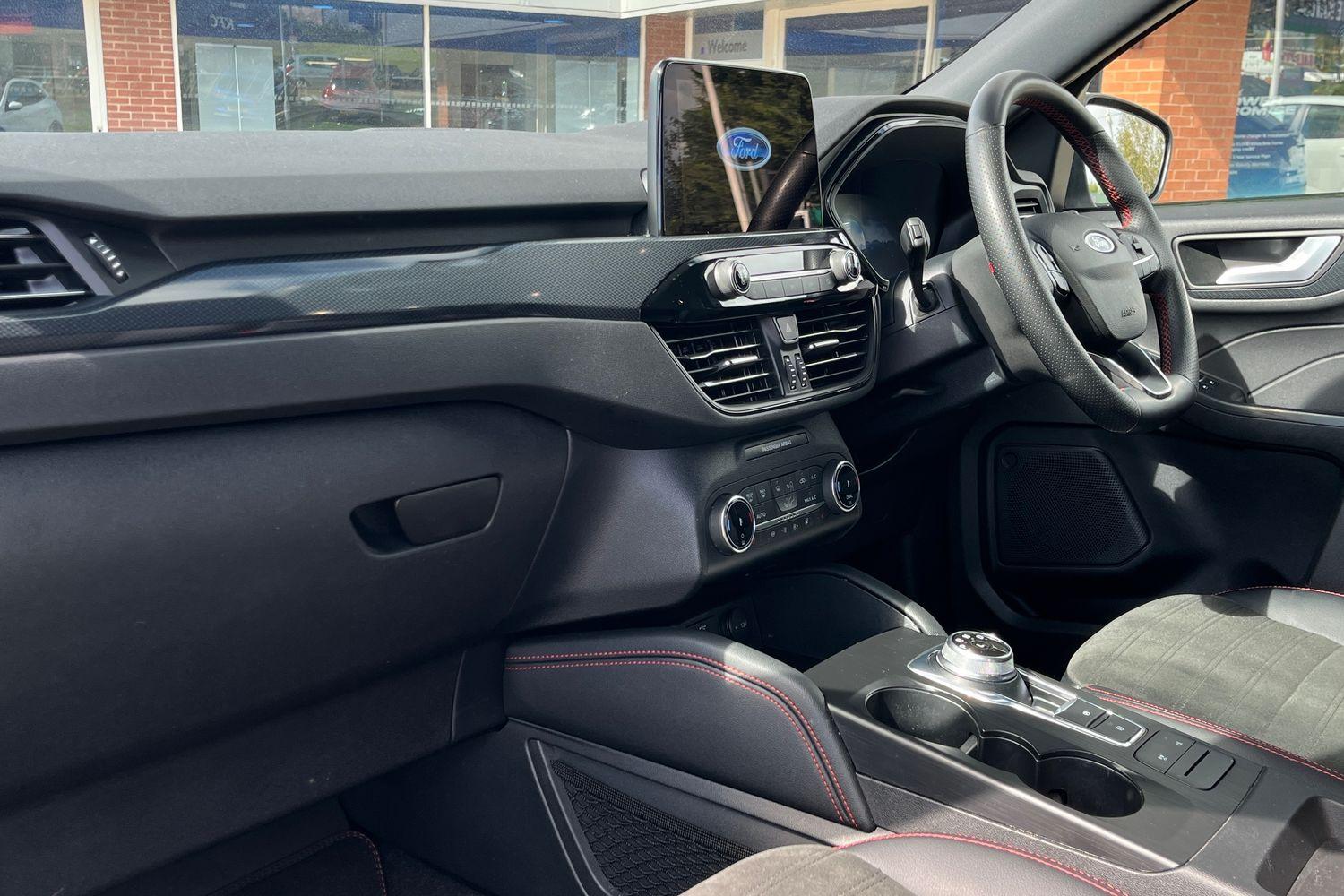 Ford Kuga Photo 17