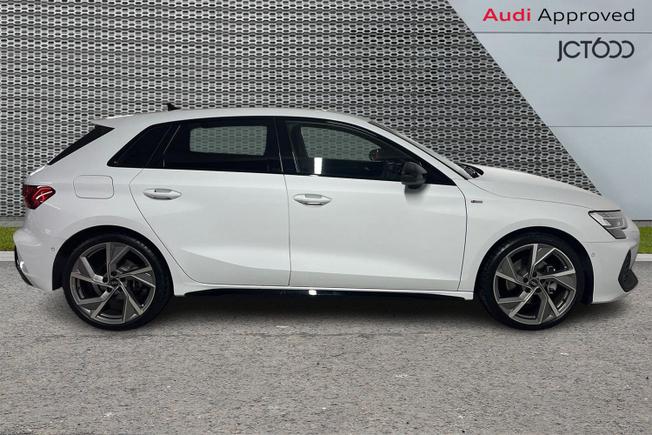AUDI A3 Photo 4