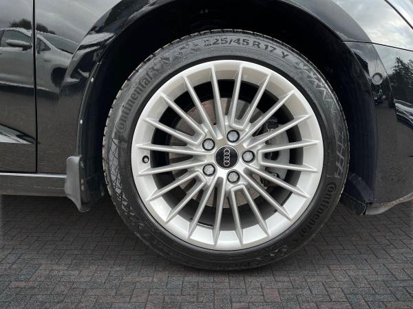 Audi A3 Photo autoimg-8a3092691c5d9ddc5dd4f67d76247fe73505de33.jpg