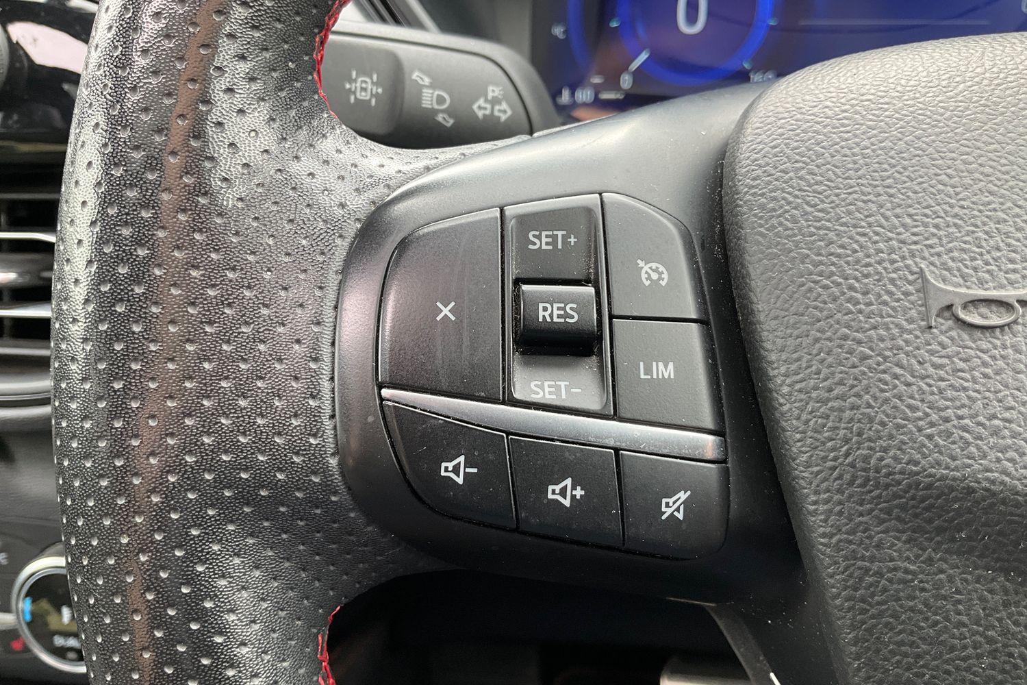 Ford Kuga Photo 31