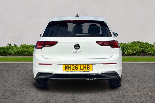 Volkswagen Golf Photo autoimg-8a3e59a0248e0edf2a26ba58e28324825b8950ce.jpg