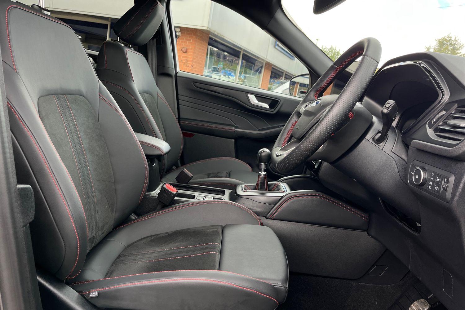 Ford Kuga Photo 16