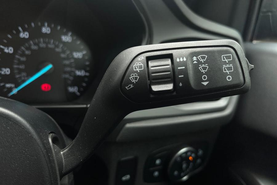 Ford FOCUS Photo autoimg-8a4b7d7e9bdef66b4ed4a748c118672789f135c6.jpg