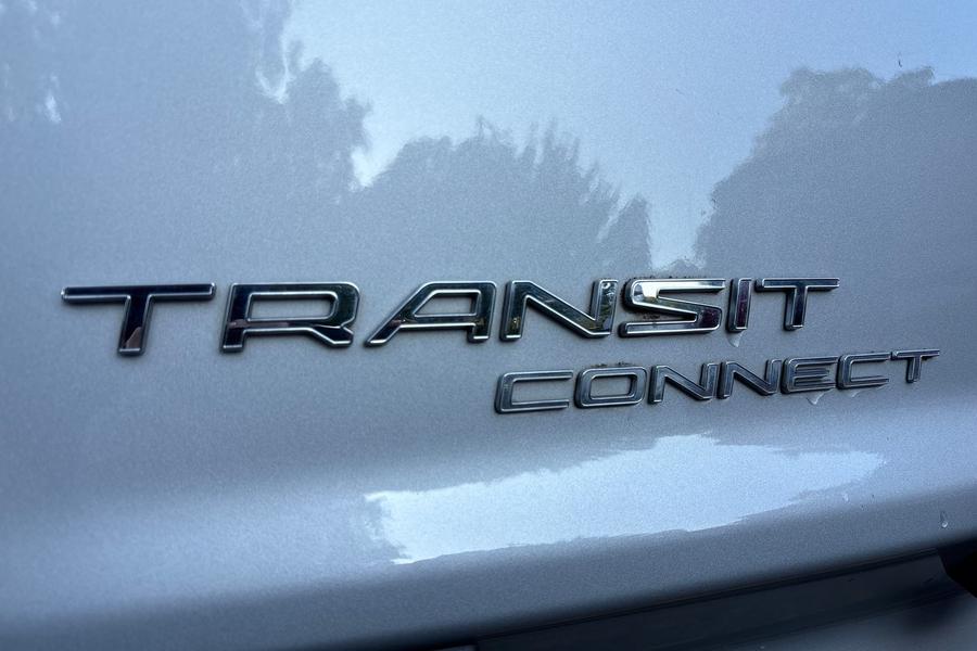 Ford TRANSIT CONNECT Photo autoimg-8a4d3c1b4913a136c3f712c4d21954905dbba879.jpg