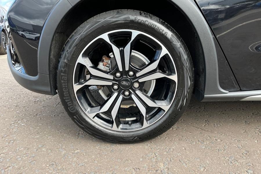 Ford Focus Photo autoimg-8a4e4abcf1ef429b1b7796e3f36d2027234820d9.jpg