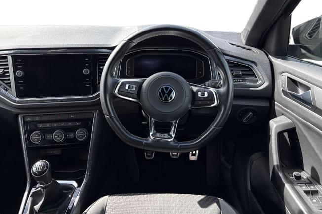 Volkswagen T-Roc Photo 11