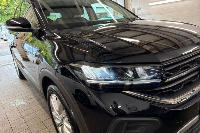 VOLKSWAGEN T-CROSS Photo 19