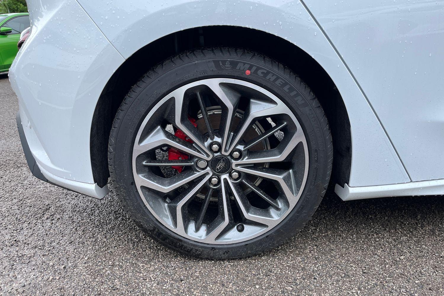 Ford Focus Photo 7
