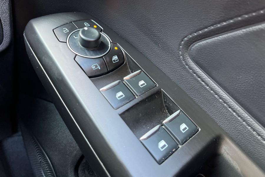Ford Focus Photo autoimg-8a5a08b80c0eb11c2b653ec29c07b1ecf48dc89e.jpg