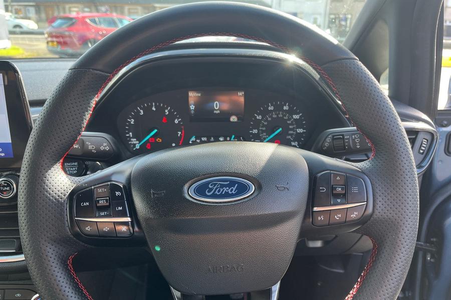 Ford FIESTA Photo autoimg-8a5b167c43c6fa43fe41e42f51d8046cf01ddba2.jpg