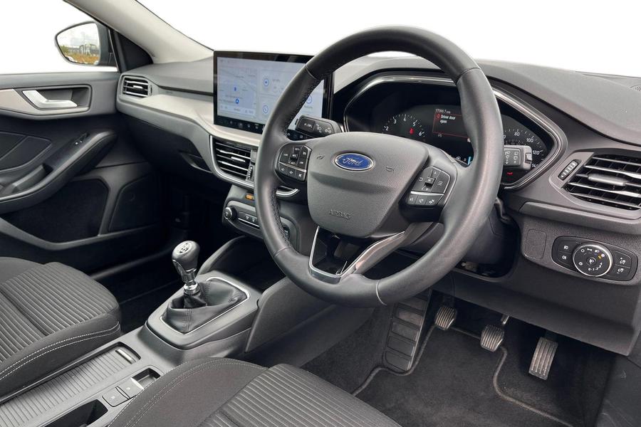 Ford FOCUS Photo autoimg-8a5d2835c7dd2079faae041ea1b433006878dae7.jpg