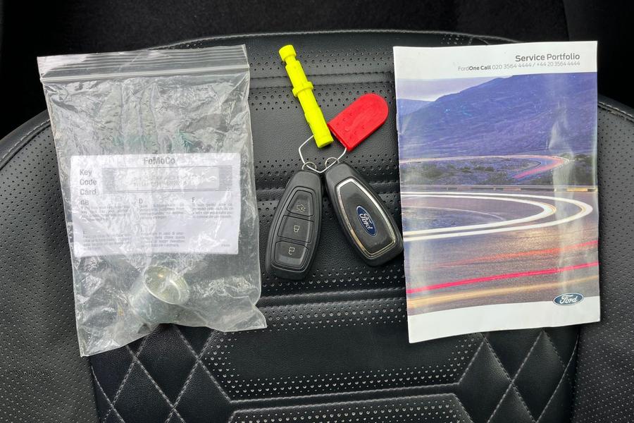 Ford Focus Photo autoimg-8a5e322ded3459f31e7e133e2dbd5f2acba2fd7d.jpg