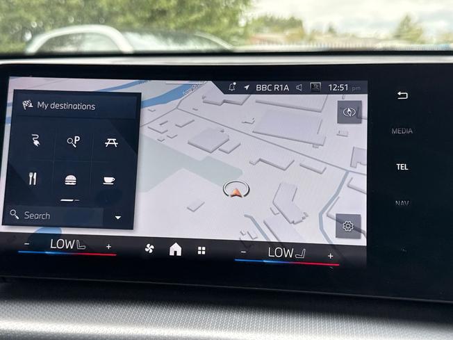BMW Ix2 Photo 14