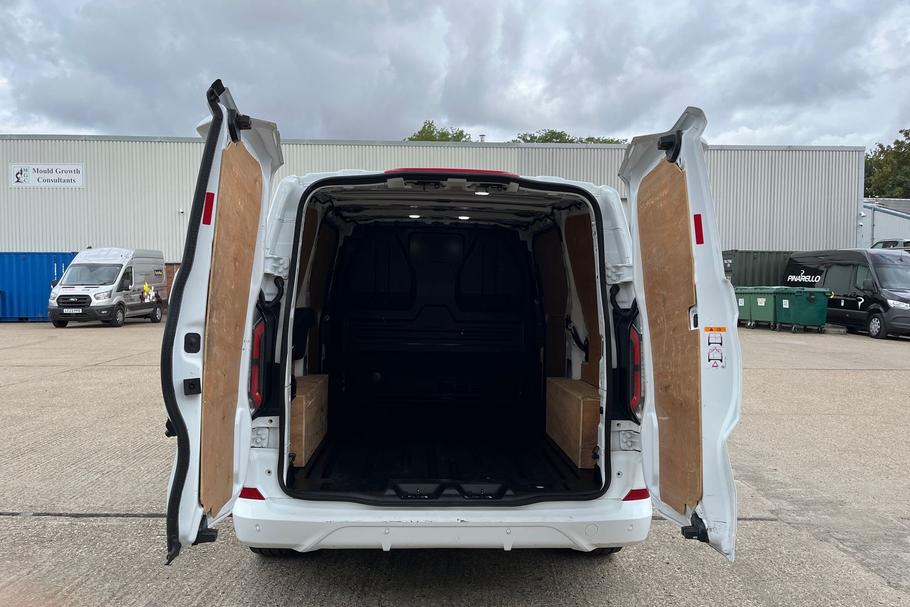 Used Ford TRANSIT CUSTOM LD74DNX 6