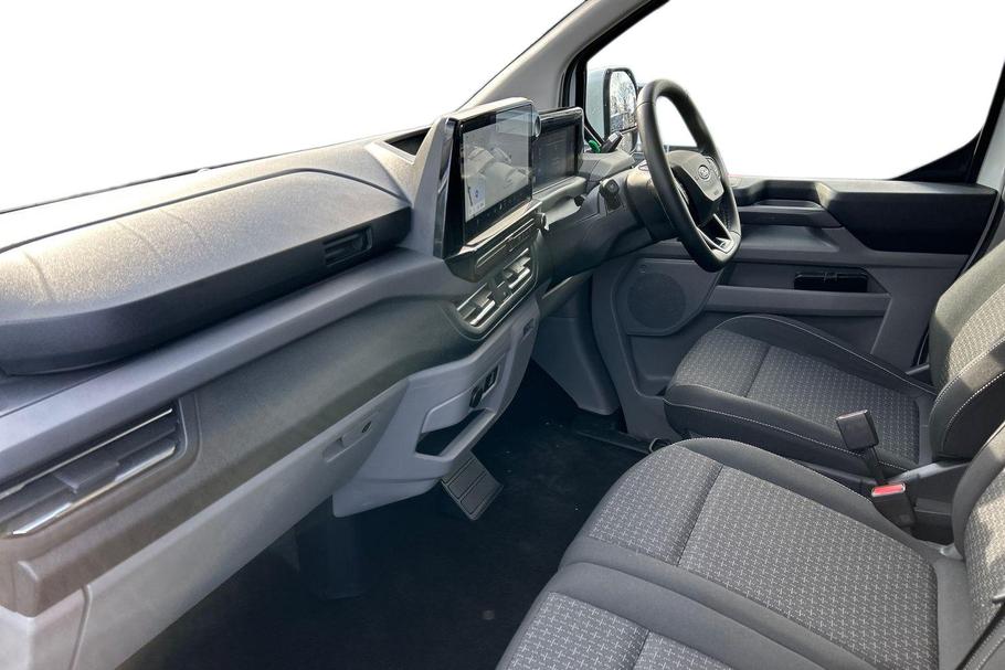 Used FORD TOURNEO CUSTOM HN75JZG 4