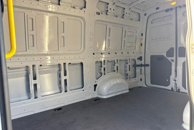 Volkswagen Crafter Photo 9