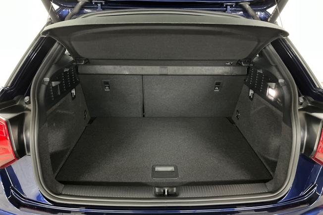 AUDI Q2 Photo 12