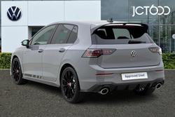 VOLKSWAGEN Golf Photo 3