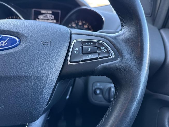 FORD Kuga Photo 17