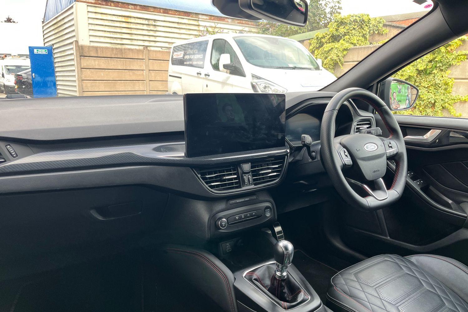 Ford FOCUS Photo 17
