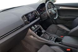 ŠKODA Karoq Photo 2