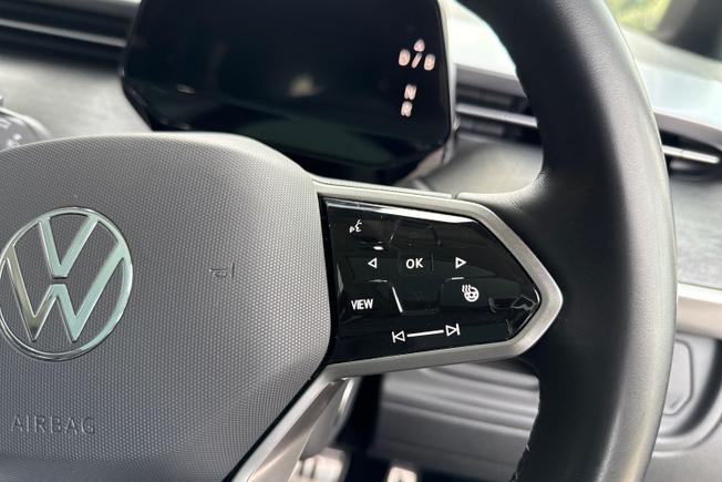 VOLKSWAGEN ID. Buzz Photo 17