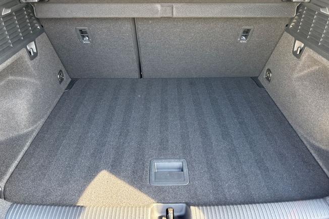 Audi Q2 Photo 12