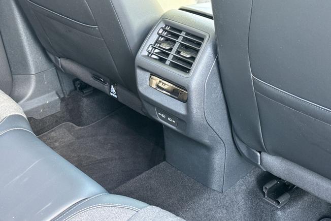 VOLKSWAGEN Tiguan Photo 47