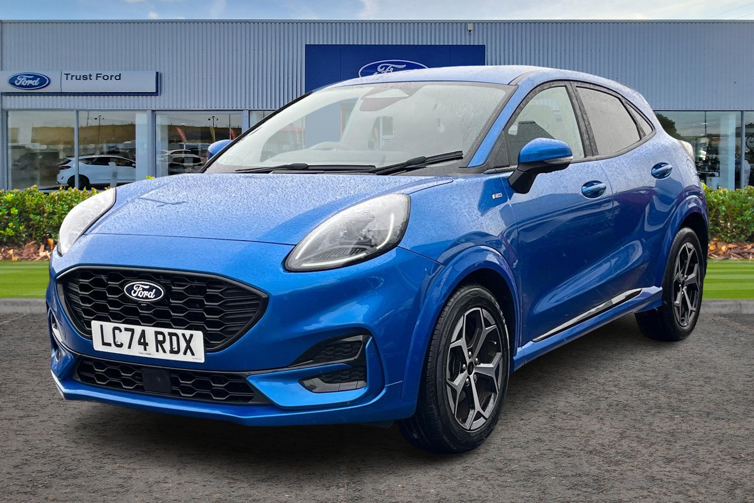 Ford PUMA Photo 4
