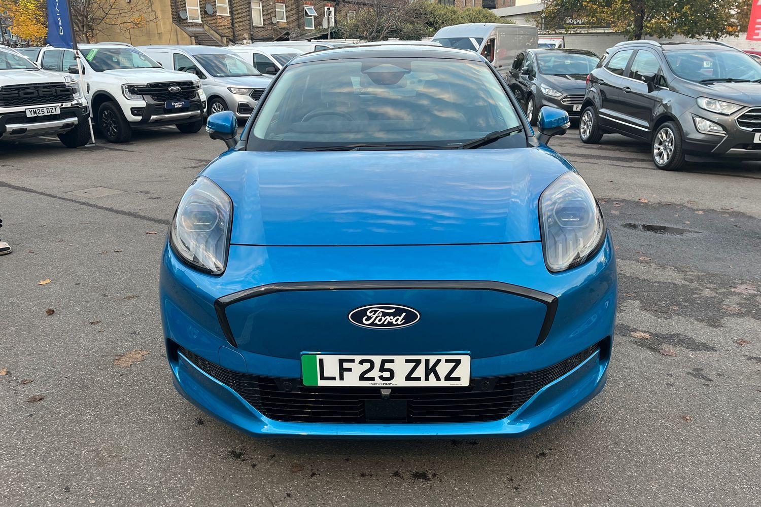 Ford PUMA Photo 38