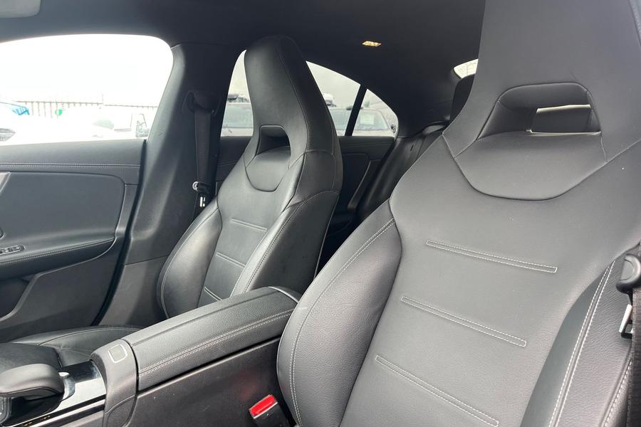 Mercedes-Benz CLA Photo autoimg-8a815c4d2c4de94455ca587e76997568663903ce.jpg