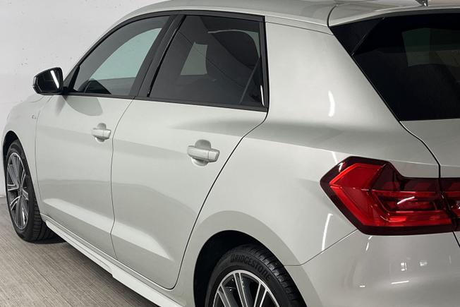 Audi A1 Photo 33
