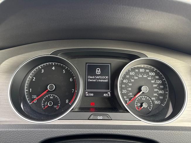 VOLKSWAGEN Golf Photo 15