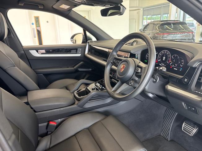 PORSCHE Cayenne Photo 13