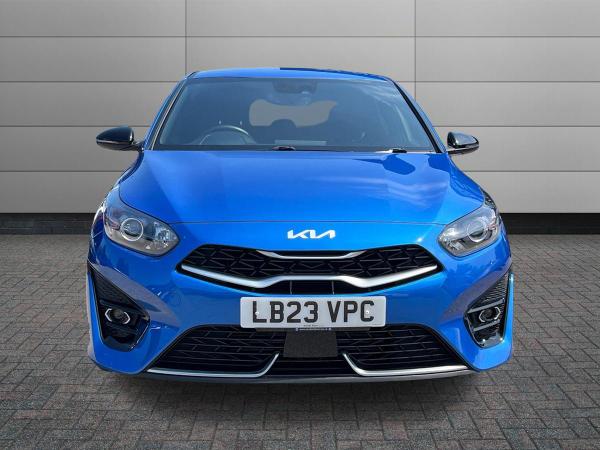 Kia Ceed Photo autoimg-8a85aabea6664419372645f98287fbbfc27fff9e.jpg