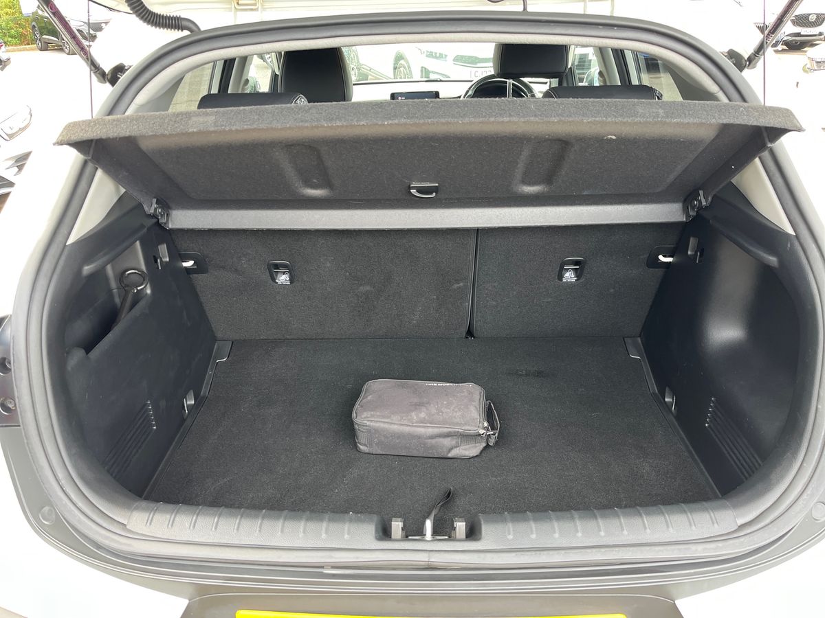 Kia Stonic Photo 22