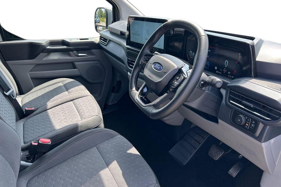 Ford Transit Custom Photo autoimg-8a882f19f52dc1a5196f5eea01bc5d409fc1e9df.jpg