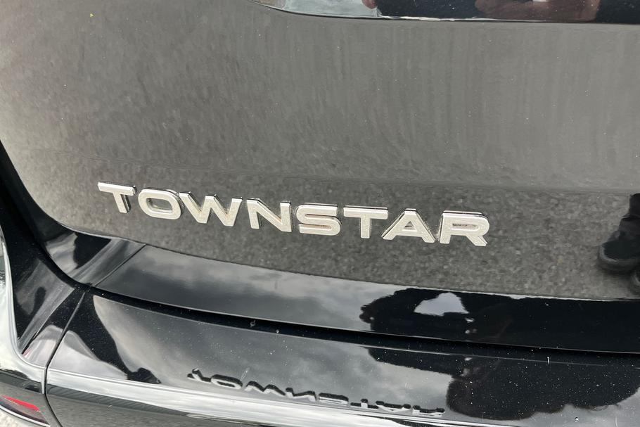 Used NISSAN TOWNSTAR YA23CGE 20