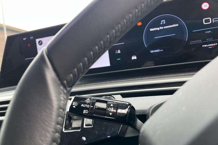 Peugeot 3008 Photo autoimg-8a90ed83aac08847100e6cfc3f15561052919e24.jpg