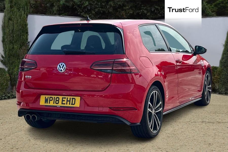 Volkswagen Golf Photo autoimg-8a91f71a8bf2164f586ee2f247044f217b9e3808.jpg