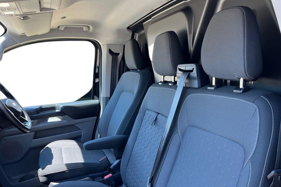 Used Ford TRANSIT CUSTOM WP75RYF 11