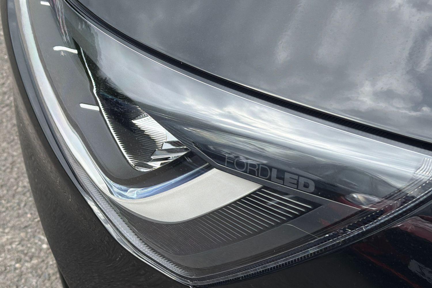 Ford FOCUS Photo 23
