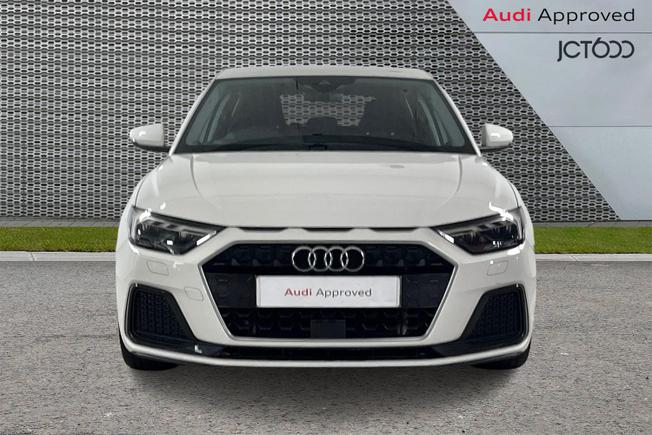 AUDI A1 Photo 8